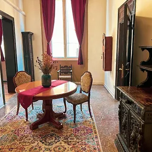 https://residenza-studio-delle-arti.emilia-romagnahotels.net